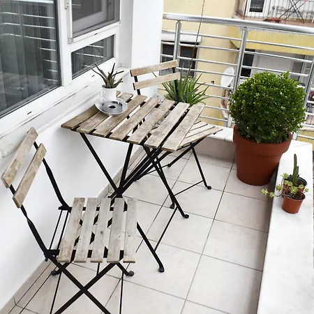 Fatos's Spacious 2br - Old Town 5 Min Away Antalya