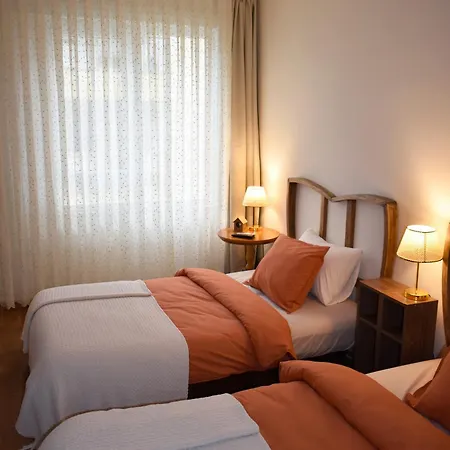 Apartman Fatos's Spacious 2br - Old Town 5 Min Away Antalya